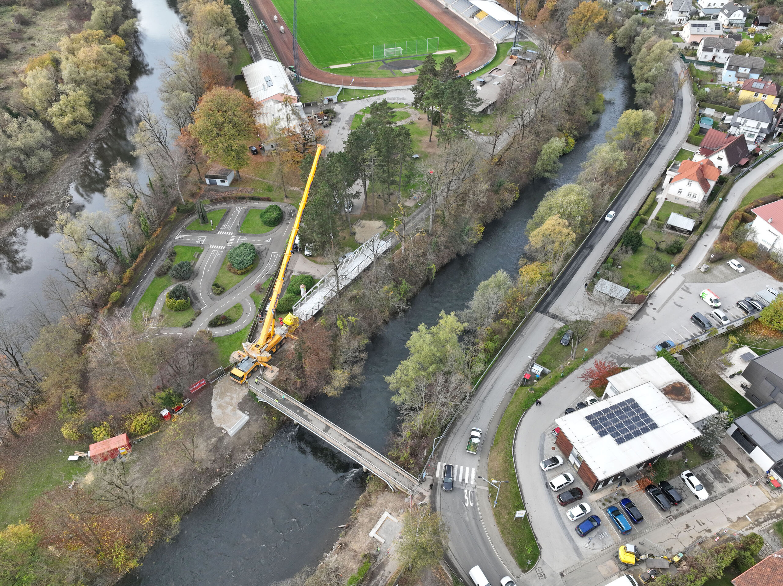 Errichtung einer Radbrücke im Bereich der Murinsel © Stadtgemeinde Bruck an der Mur